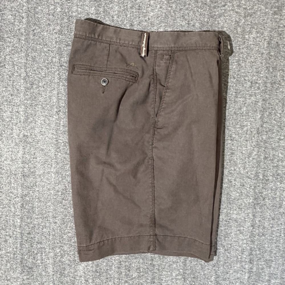 Tommy Bahama Mens Ashore Thing Flat Front Chino Shorts Sz 33 Brown 9" Inseam
